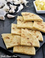 Garlic Cheese Naan, Tava Naan Without Yeast recipe