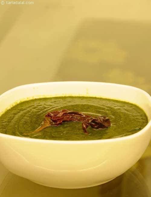 Chawli Paatal Bhaji | Tarla Dalal