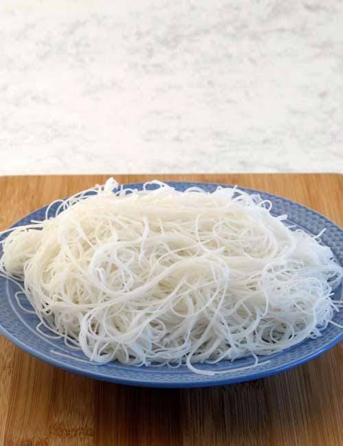 Rice Noodles ( Noodles ) | Tarla Dalal