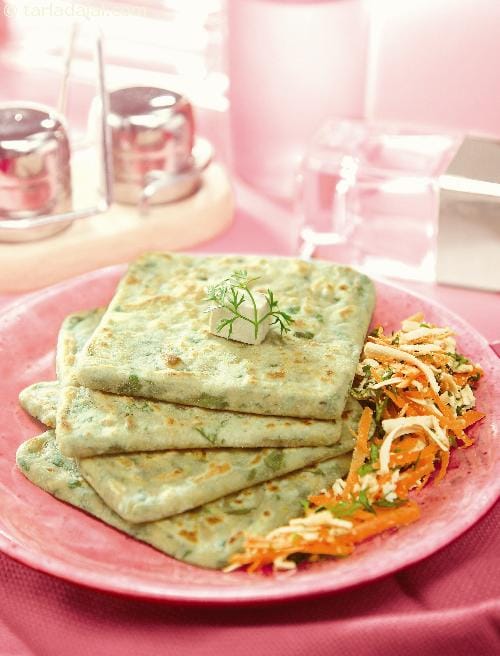 Stuffed Makai Palak Parathas ( Know Your Flours ) | Tarla Dalal