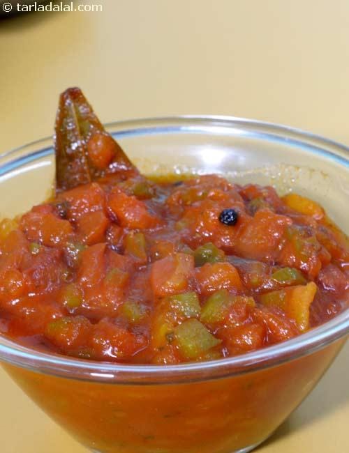 Tomato Sauce ( Pizzas and Pastas Recipe) | Tarla Dalal