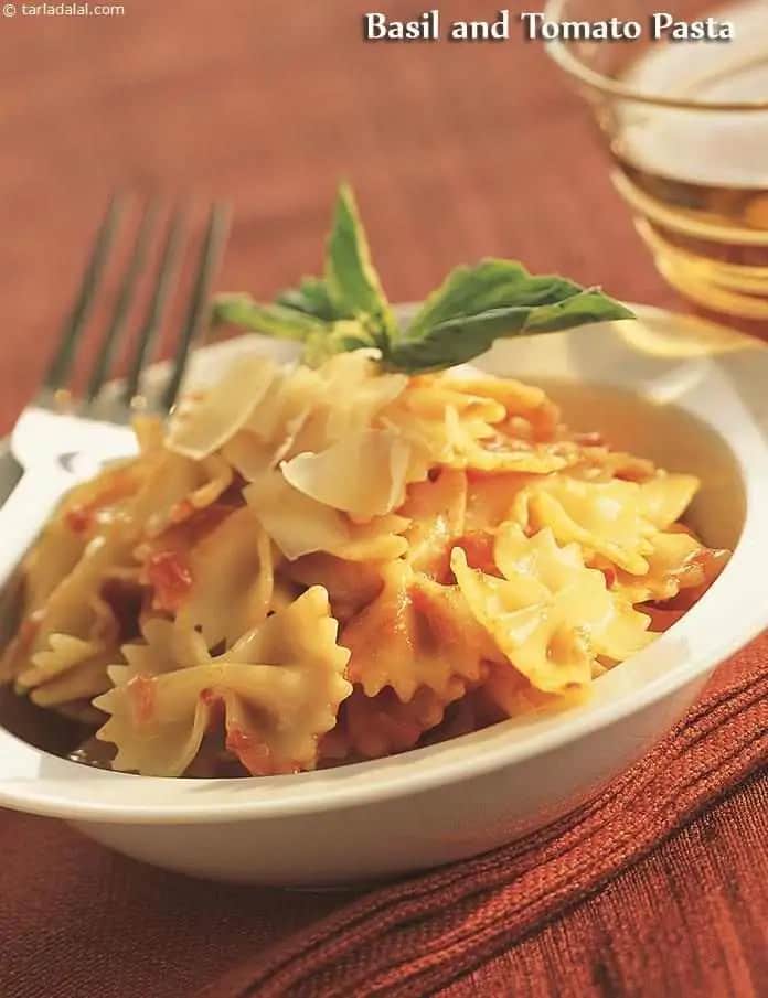 Basil And Tomato Pasta Recipe (Dinner Recipes)