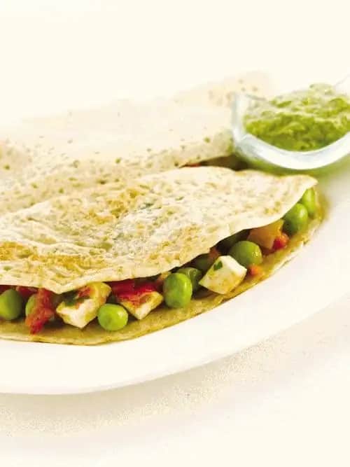 Masala Wheat Dosa (100 Calorie Snacks) Recipe