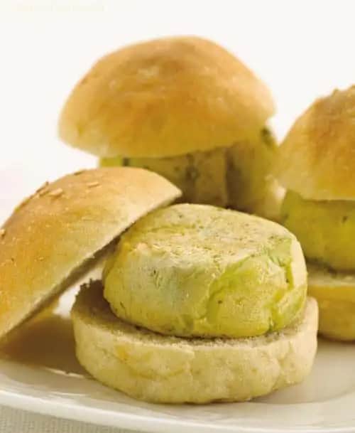 Oil- Free Vada Pav Recipe
