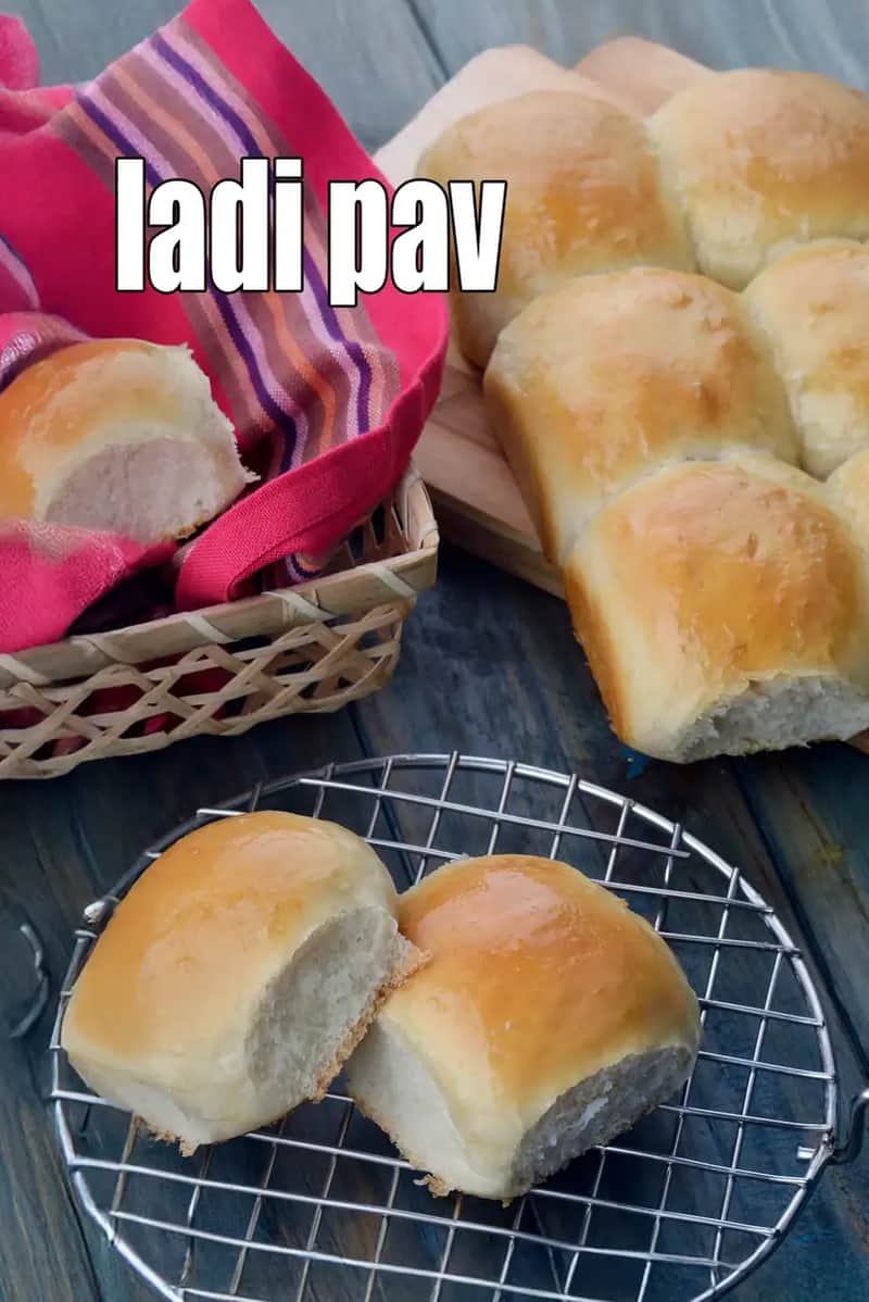 Pav Recipe (Ladi Pav)
