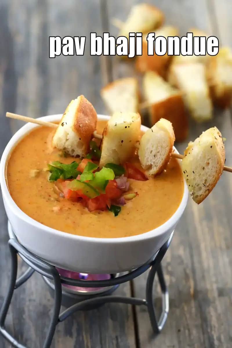 Pav Bhaji Fondue Recipe (Cheesy Pav Bhaji Dip)