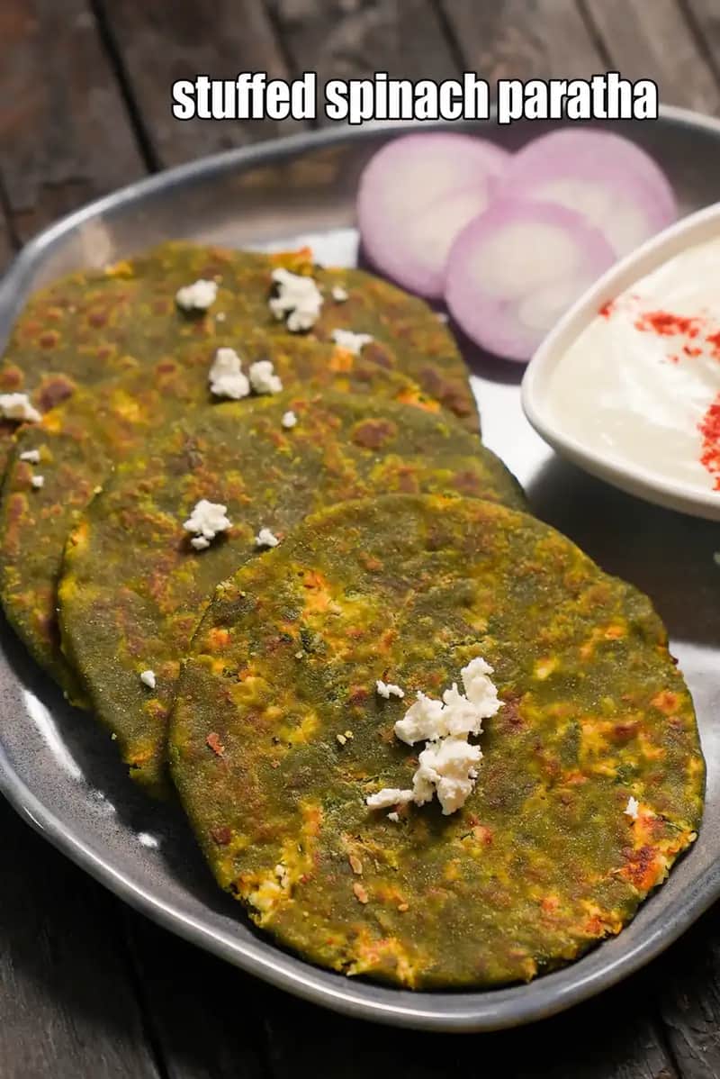 Stuffed Spinach Paratha Recipe (Stuffed Palak Paratha)