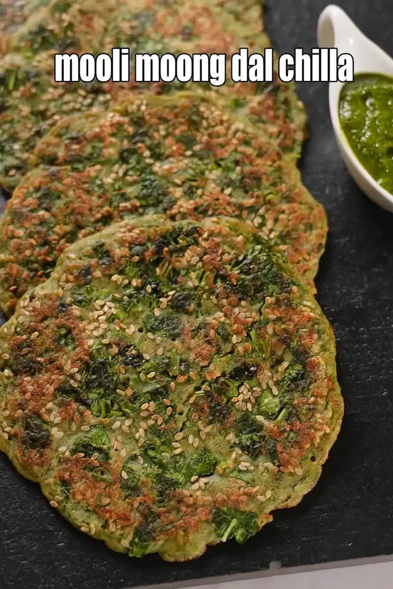 Mooli Moong Dal Chilla Recipe (Radish Moong Dal Chillas)