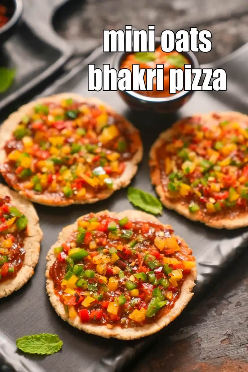 Mini Oats Bhakri Pizza Recipe (Healthy Indian Oats Pizza)