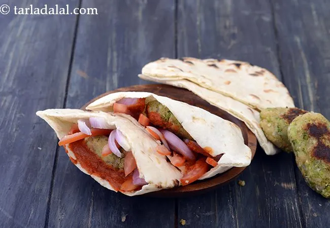 Broccoli and Cheese Tikkis in Pita Pocket