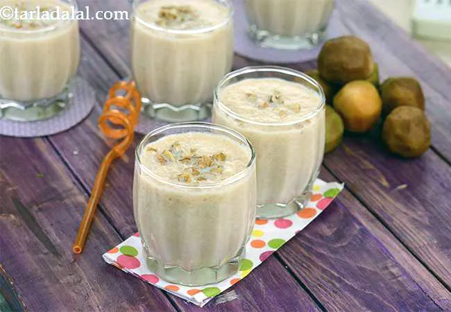 Chickoo and Nut Milkshake