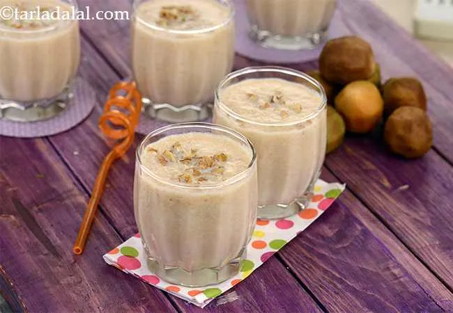 Chickoo and Nut Milkshake