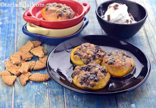 Chocolate Cinnamon Peaches, Stuffed Canned Peaches with Vanilla Ice-cream