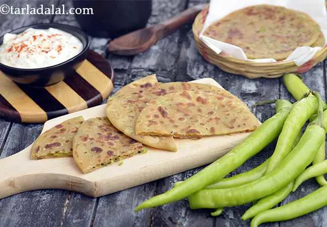  Hari Mirchi Paratha, Green Chilli Paratha
