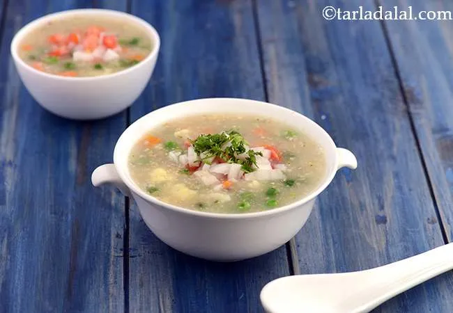 ज्वार पॉरिज रेसिपी | ज्वार और वेजिटेबल पॉरिज | वेजिटेबल ज्वार पॉरिज - Jowar and Vegetable Porridge
