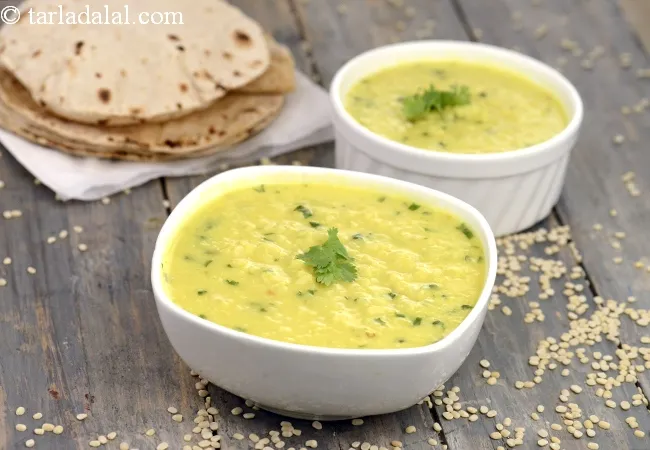 Khatta Urad Dal ( Zero Oil Urad Dal Recipe)