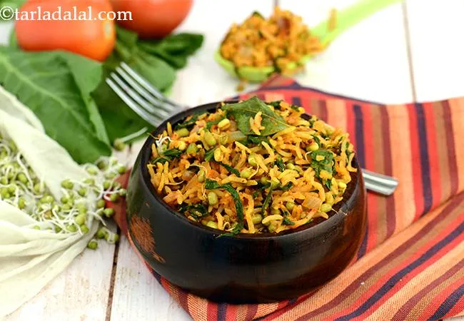Moong Sprouts, Tomato and Spinach Rice
