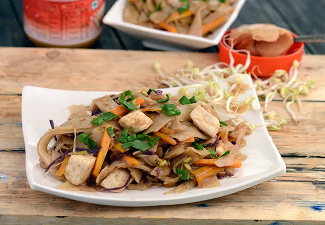  Noodles with Peanut Sauce