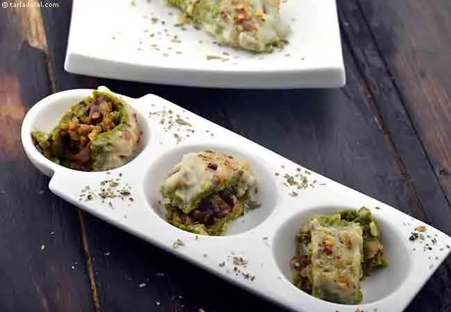 Oatmeal and Spinach Crêpes with Ratatouille Stuffing
