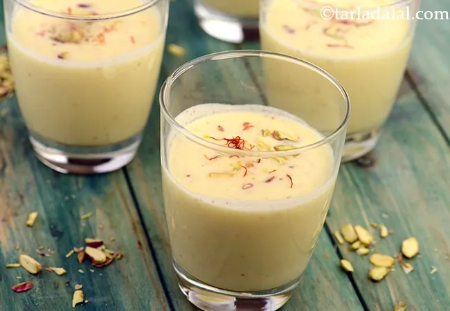 पीयुश रेसिपी | महाराष्ट्रीयन पेय | उपवास के लिए पीयुश | - Piyush, Faral Piyush Recipe