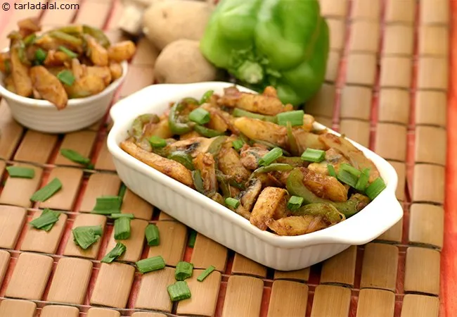 Potato, Mushroom and Capsicum Stir Fry