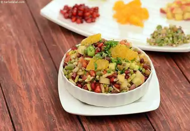 Sprout and Fruit Bhel