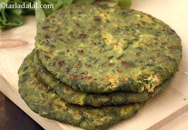 Stuffed Spinach Paratha ( Tiffin Recipe)