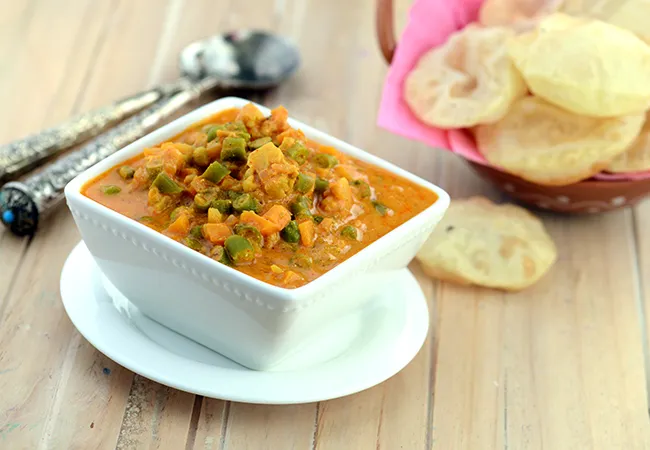  Beans and Vegetables in Tomato Gravy