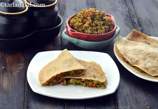Whole Wheat Dosa with Mixed Vegetables