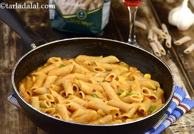 Whole Wheat Pasta in Tomato Sauce
