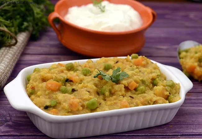 Whole Wheat and Vegetable Khichdi