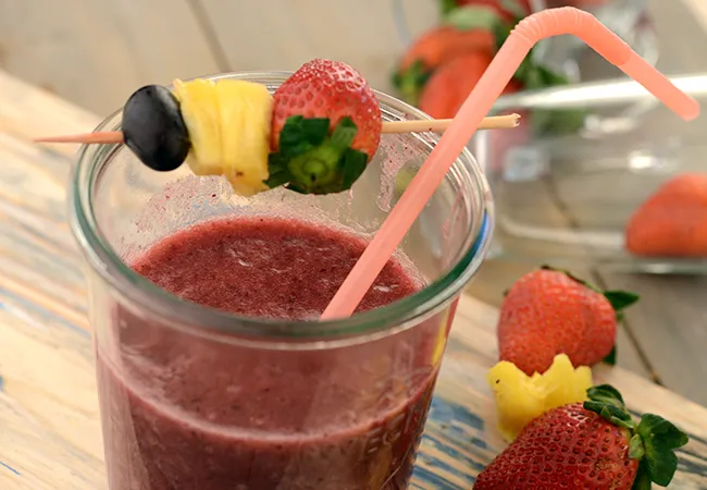  Black Grape, Strawberry and Pineapple Juice