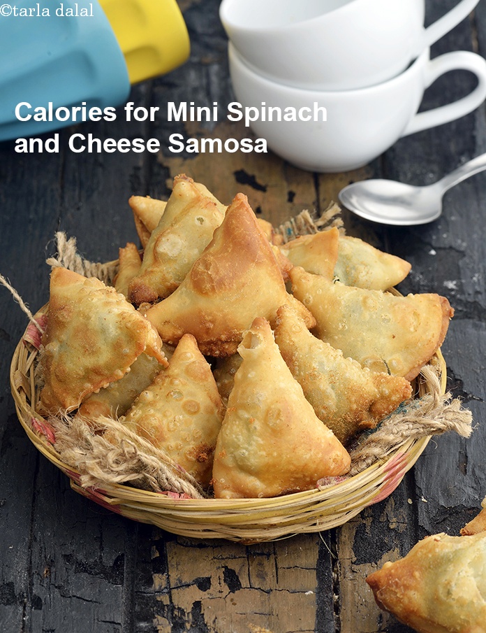 Mini Spinach and Cheese Samosa