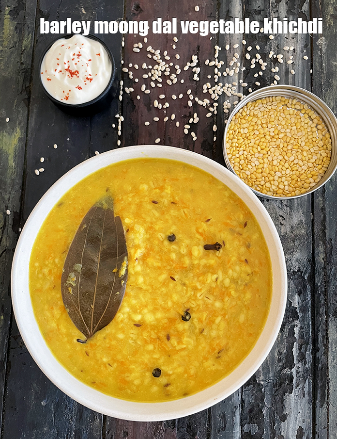 Calories in Barley Moong Dal Vegetable Khichdi, Jau Dal Khichdi