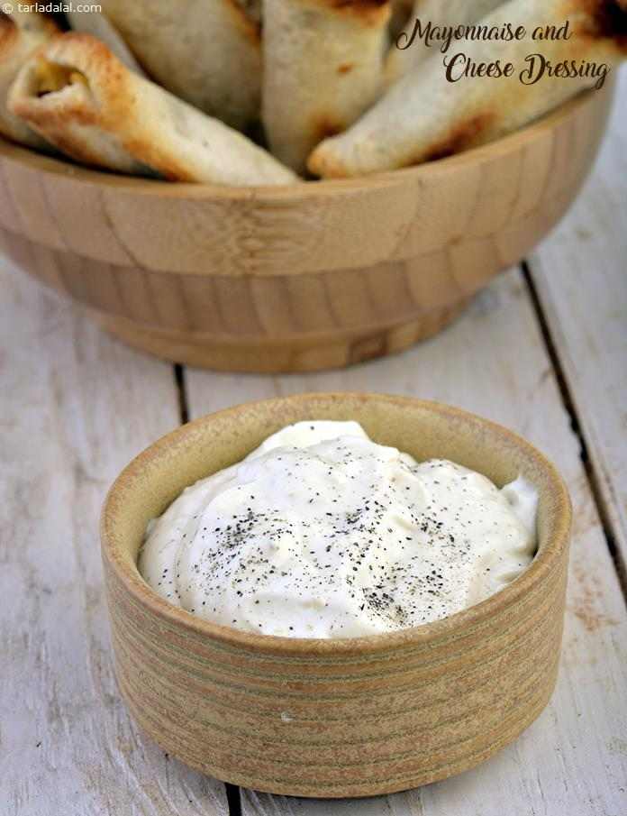 Calories in Mayonnaise and Cheese Dressing