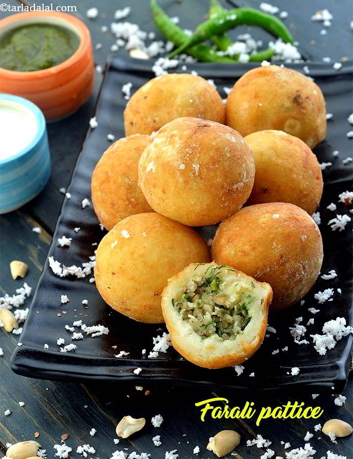 Farali Pattice ( Mumbai Roadside Recipes )