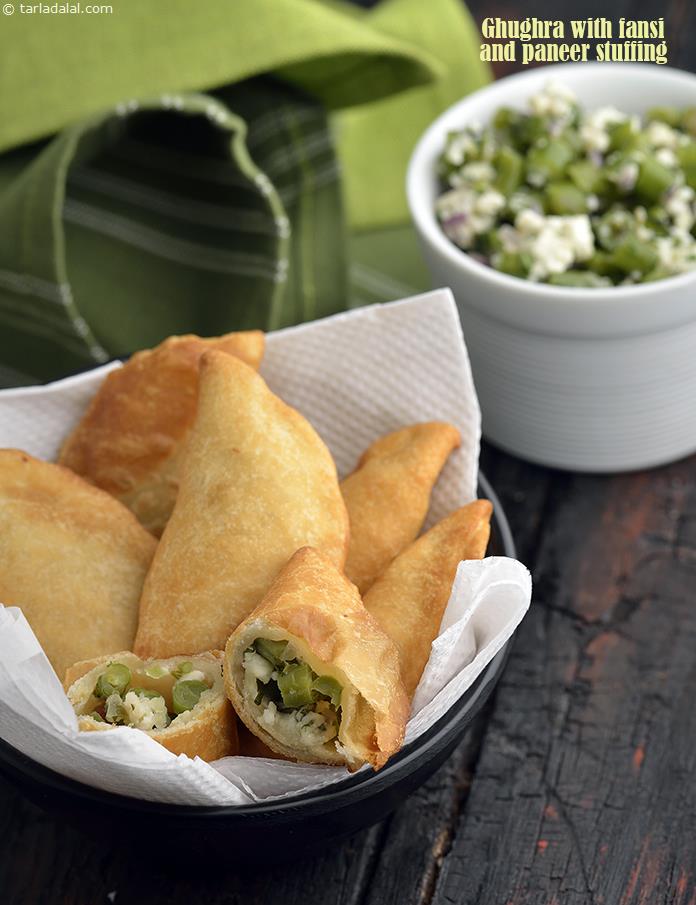 Ghughra with Fansi and Paneer Stuffing