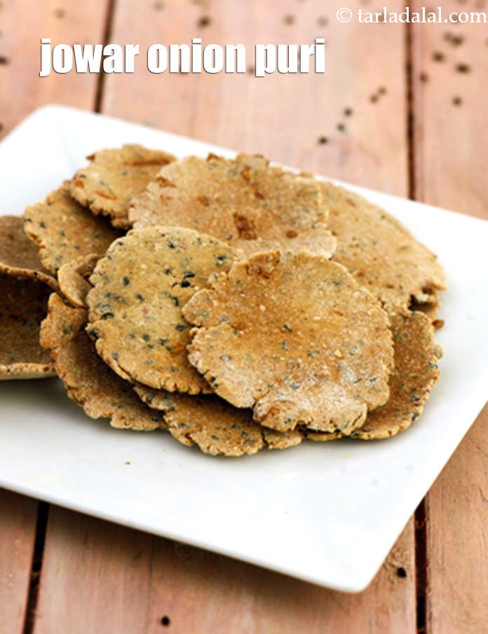 Baked Jowar Onion Puri for Weight Loss