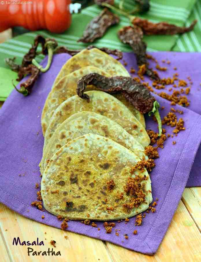Masala Paratha (  Desi Khana)