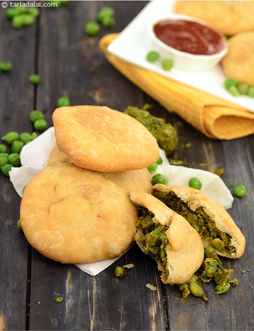 Matar ki Kachori, Rajasthani Vatana Kachori, Green Peas Kachori