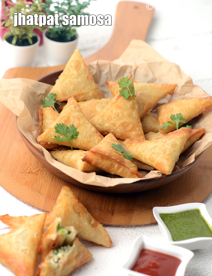 Calories in Jhatpat Veg Samosa, Paneer and Onion Patti Samosa