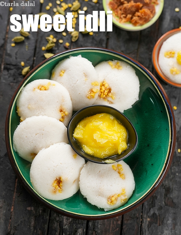 Calories in Sweet Idli, Jaggery Coconut Moong Dal Idli