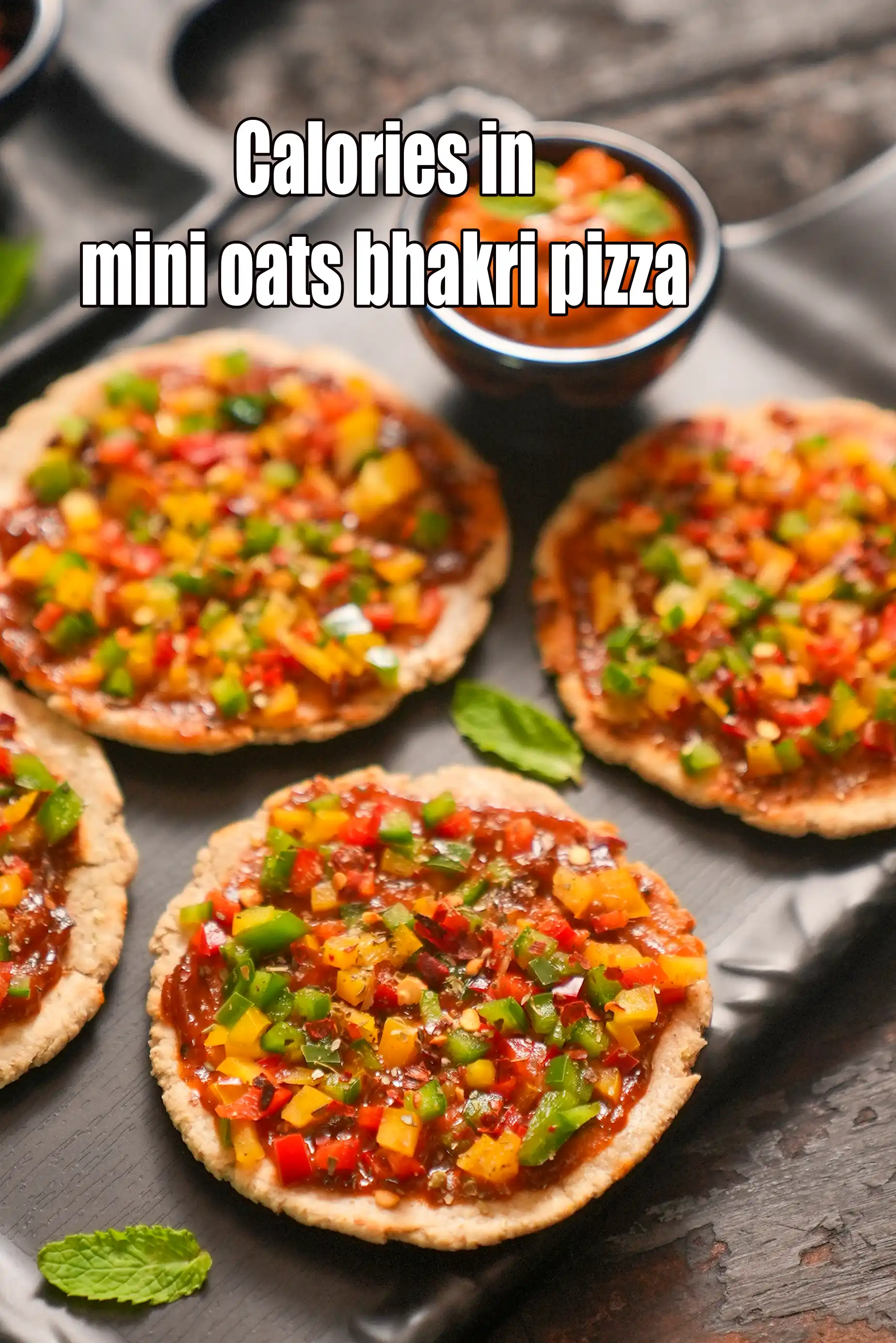 Mini Oats Bhakri Pizza