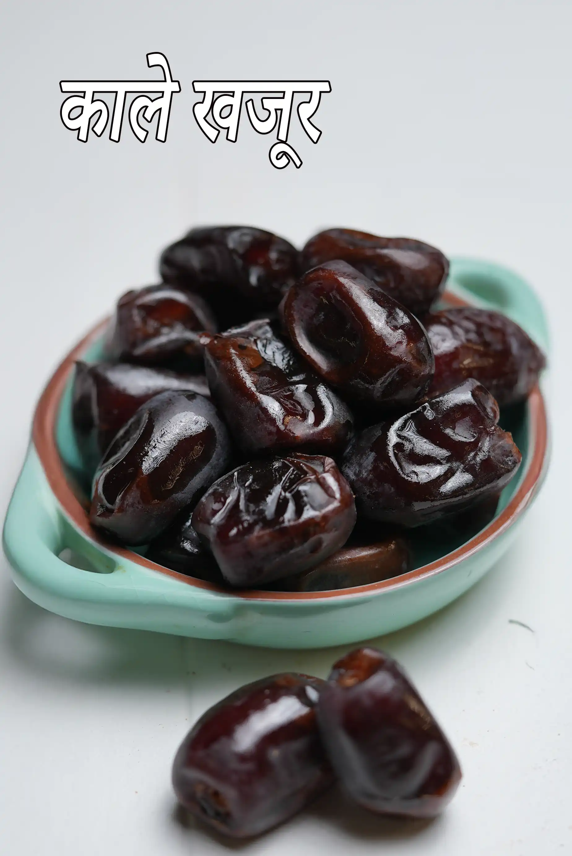 black dates