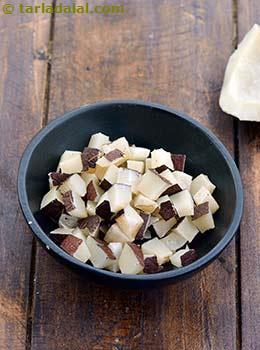 chopped dry coconut