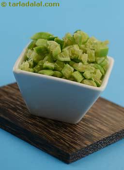 chopped tendli
