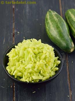 grated pointed gourd