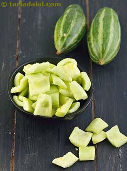 pointed gourd cubes