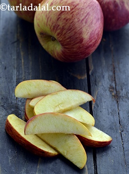 sliced apples