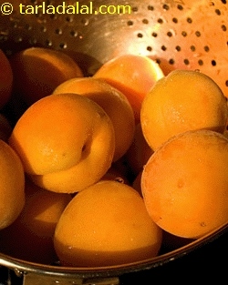 fresh apricot